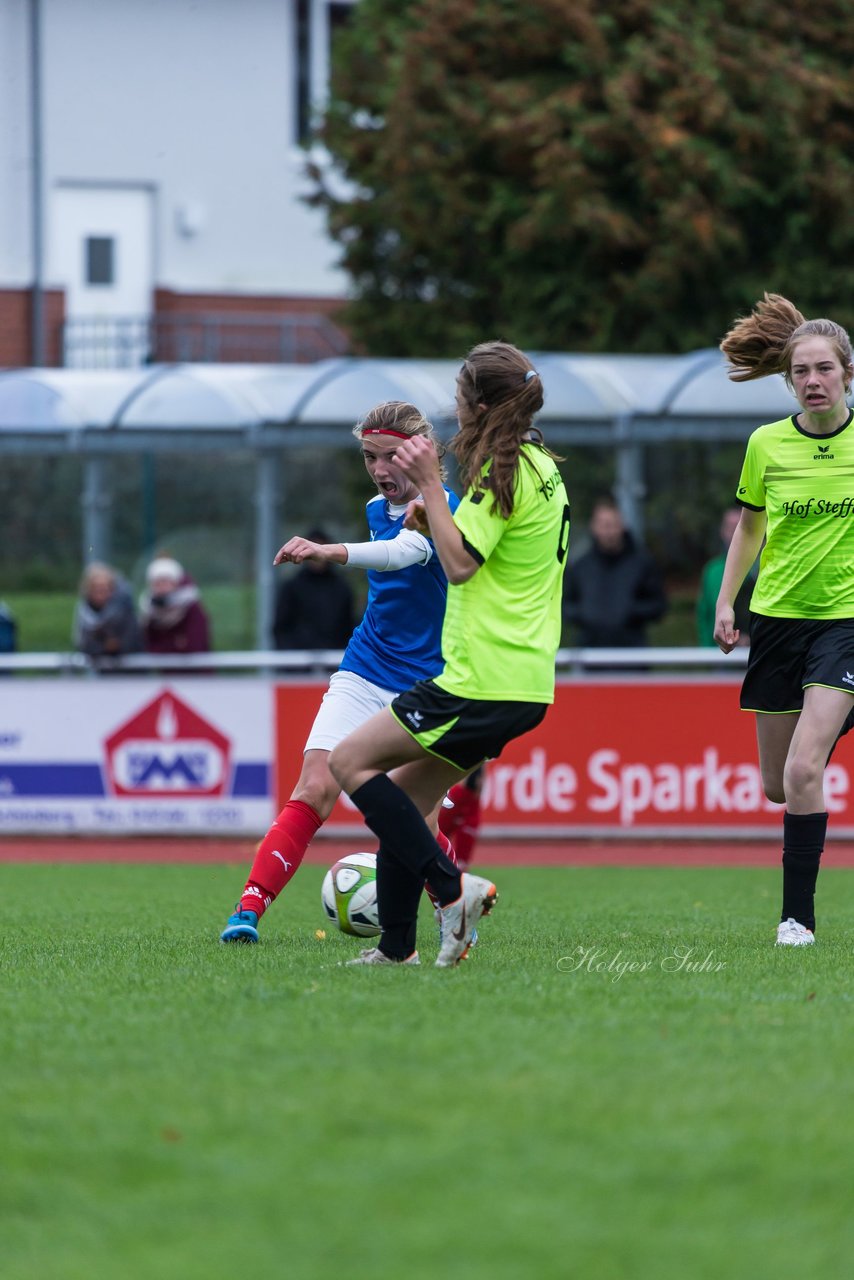 Bild 294 - B-Juniorinnen TSV Schoenberg - Holstein Kiel : Ergebnis: 0:23